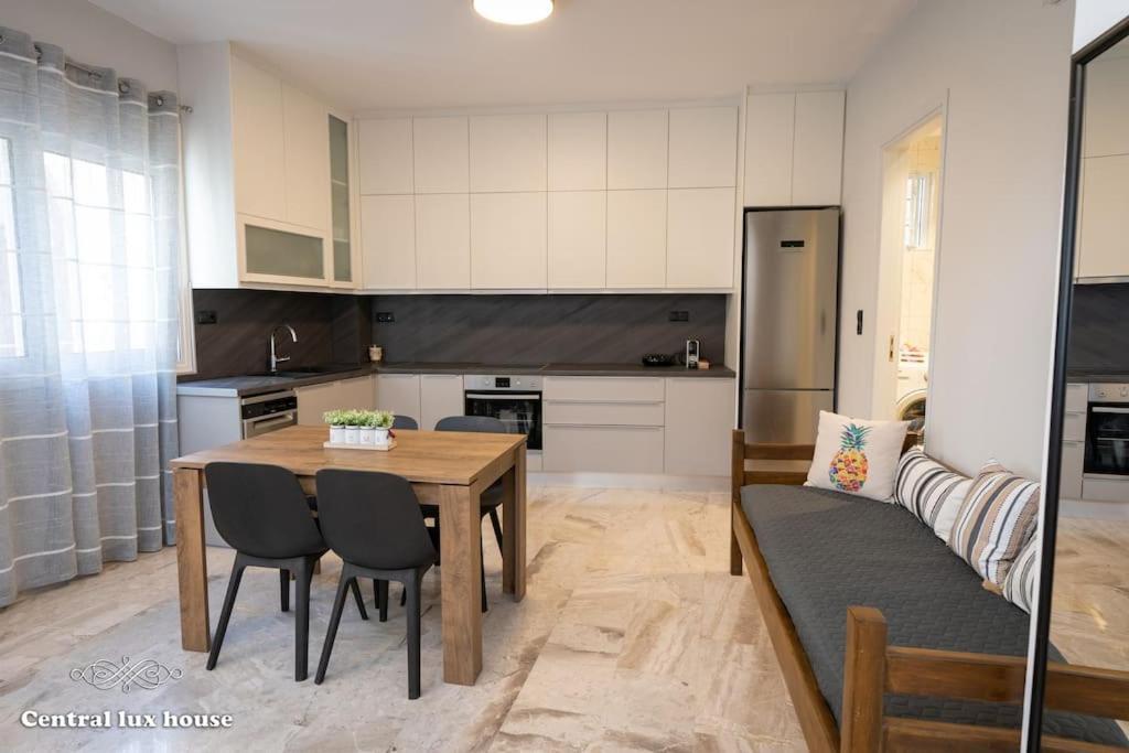 קלמאטה Central Lux House מראה חיצוני תמונה