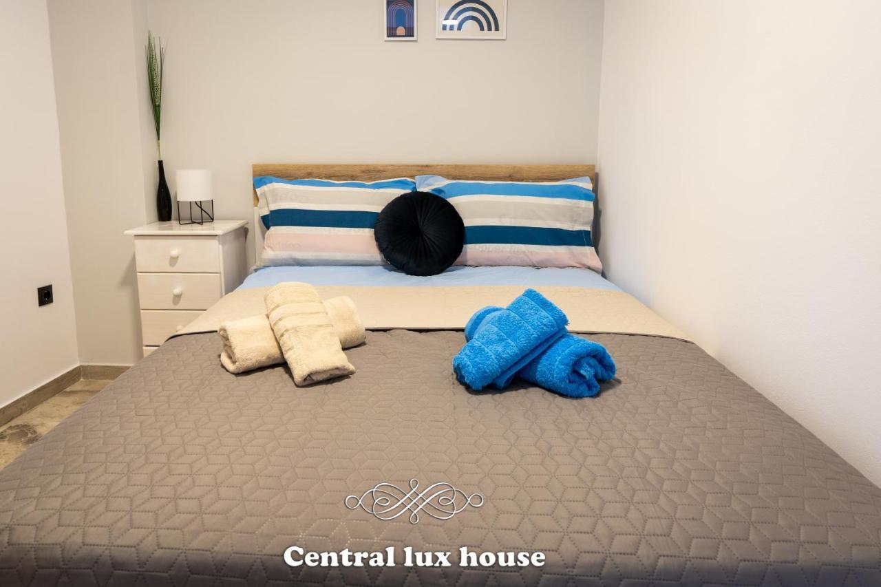 קלמאטה Central Lux House מראה חיצוני תמונה