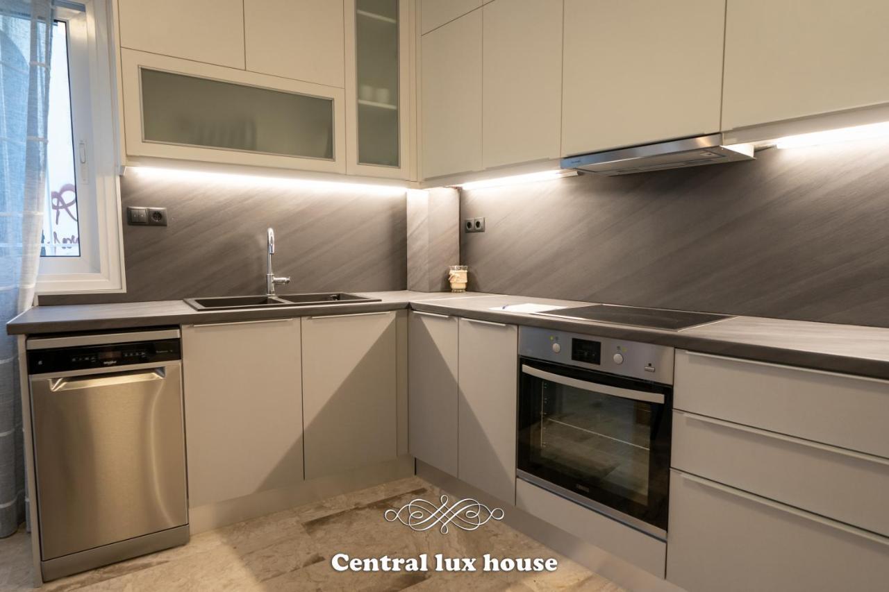 קלמאטה Central Lux House מראה חיצוני תמונה